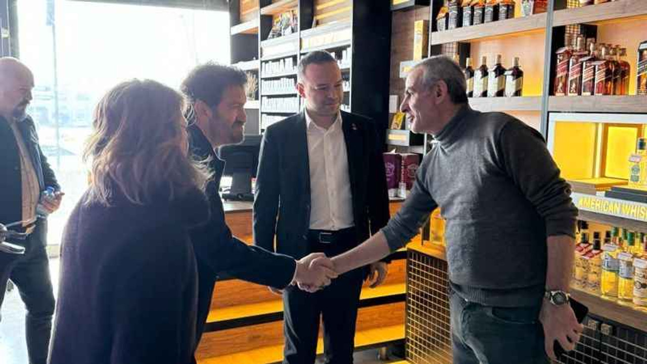 Gürpınar “Derince'yi köye çevirdiler”