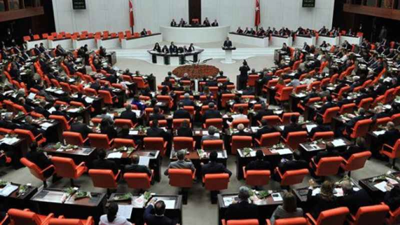 CHP'nin milletvekili sayısı düştü