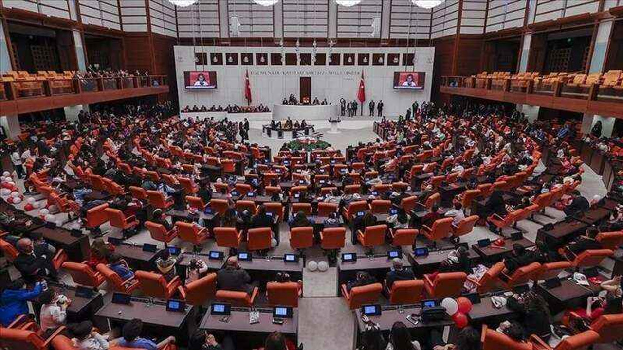 CHP'li dört ismin milletvekilliği düştü
