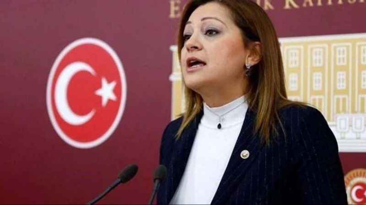 Belediye binasında gizli kamera ve böcek skandalı
