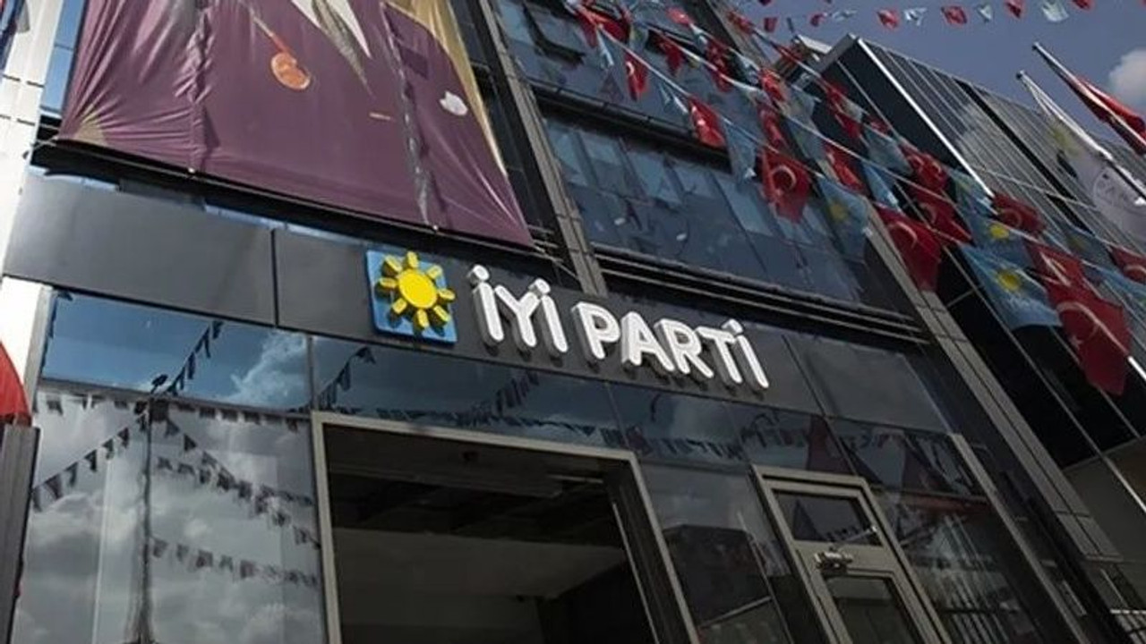 İYİ Partili belediye başkanı istifa etti