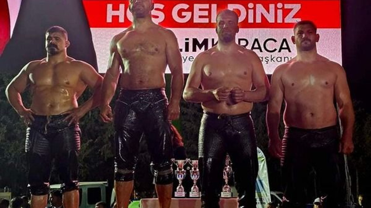 Gölcüklü güreşçilerden büyük başarı!