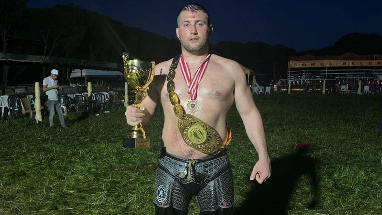 Hamza Özkaradeniz başpehlivan oldu
