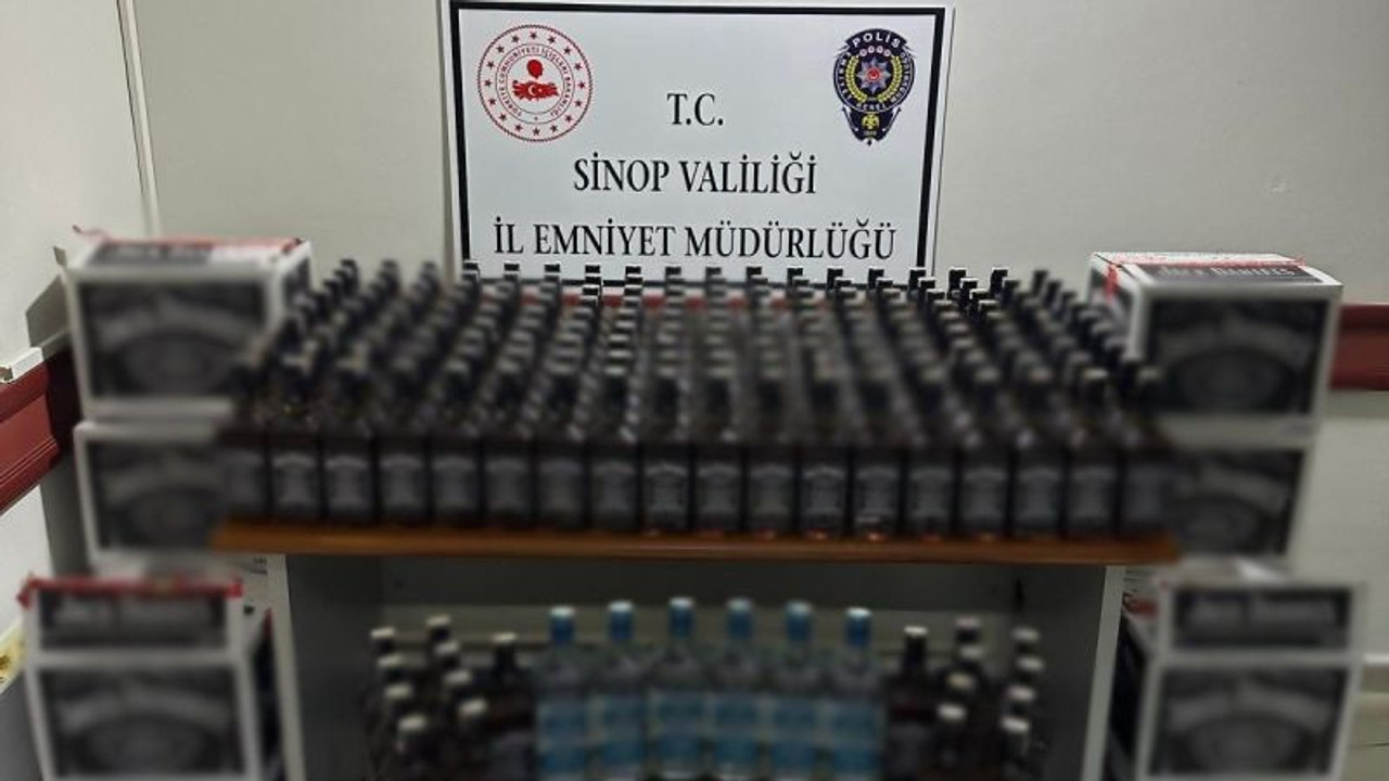 Şüpheli otomobilden 186 adet kaçak alkol çıktı