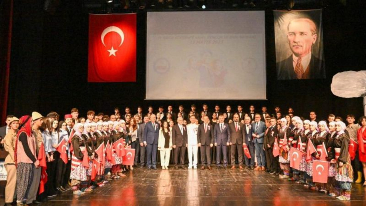 19 Mayıs 81 ilde coşkuyla kutlanacak!