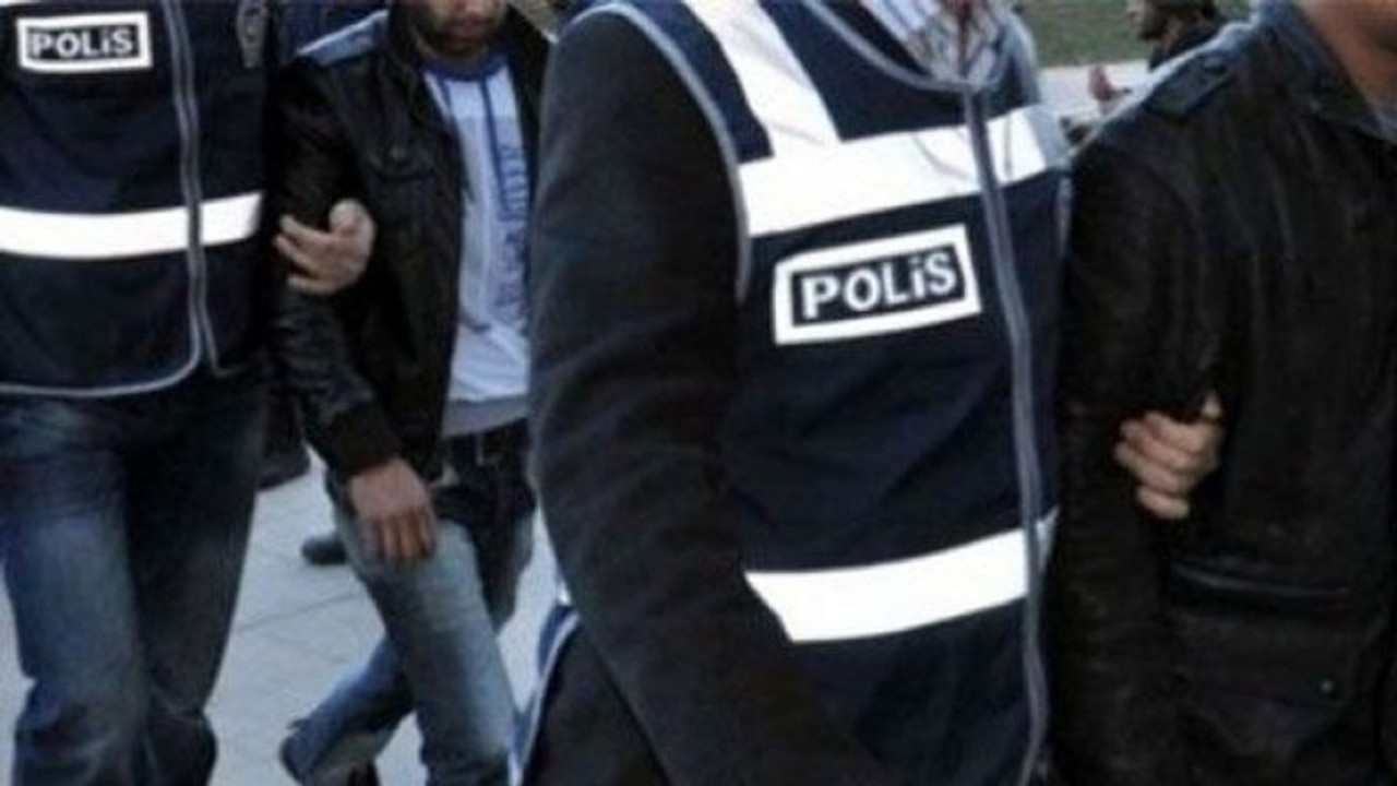 İstanbul’da milyonluk vurgun yapan şebeke çökertildi! Onlarca kişiyi dolandırmışlar