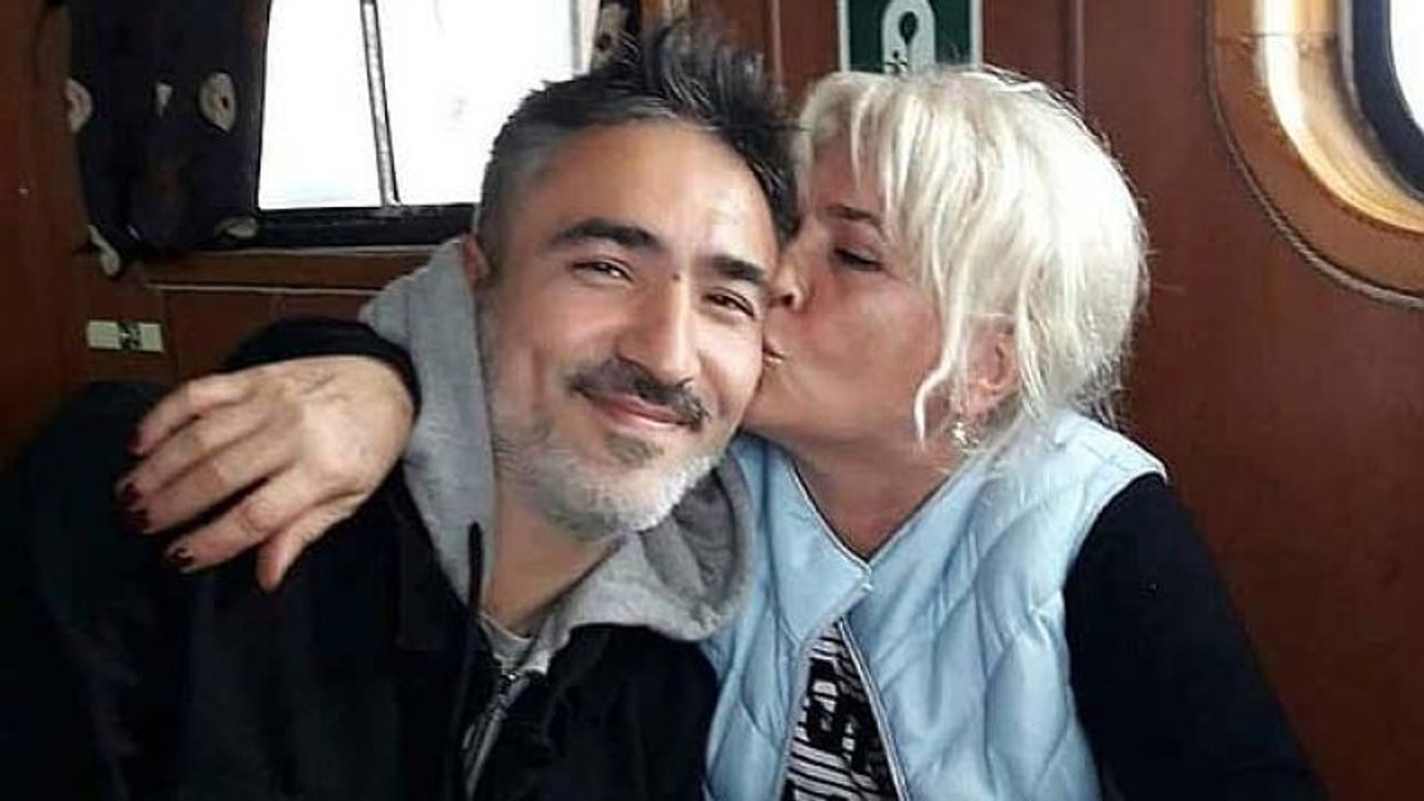 Ünlü rapçinin annesi hayatını kaybetti