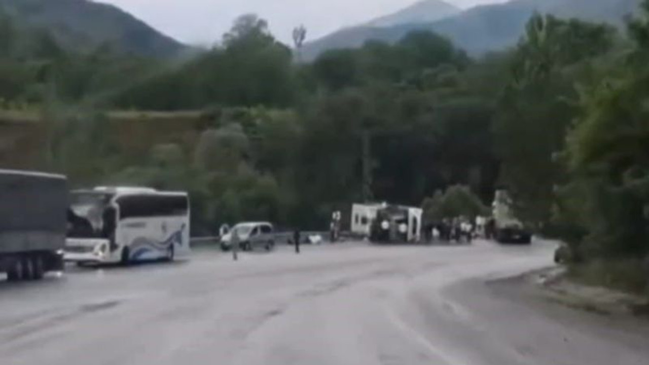 Van’da korkunç kaza: Ölüler ve yaralılar var
