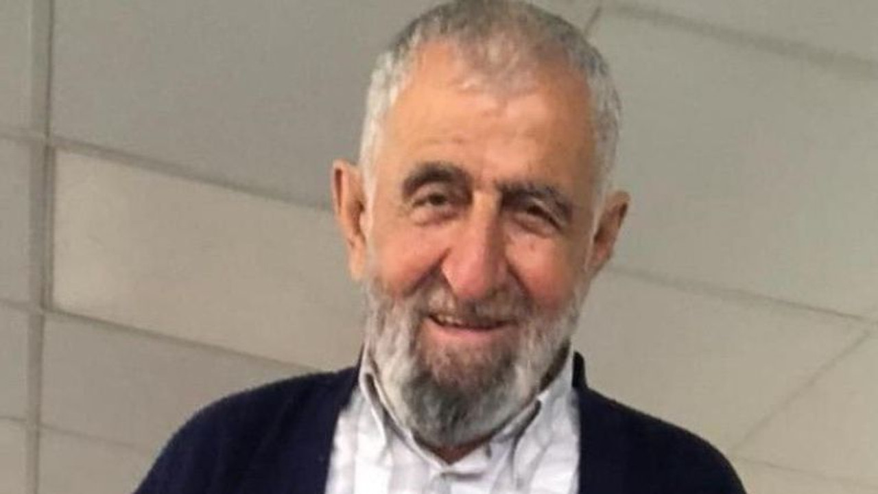 Gökhan Akkaya babasını kaybetti