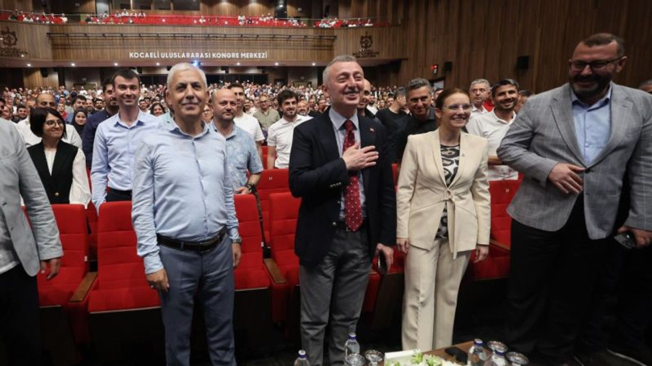 Başkan Büyükakın, personelle bayramlaştı