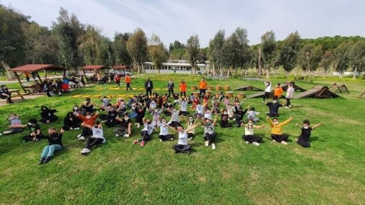 Gençlik kamplarından binlerce çocuk yararlandı