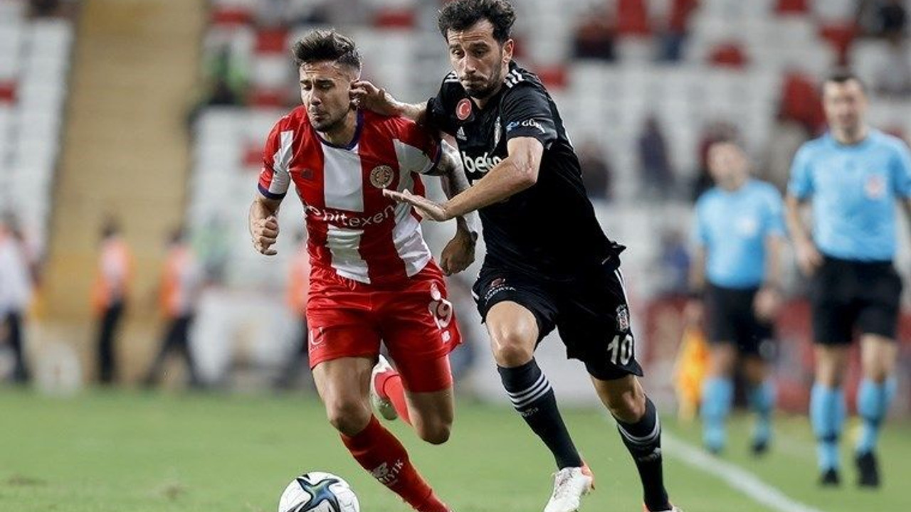 Eski Beşiktaşlı Oğuzhan Özyakup'tan transfer iddialarına yanıt!