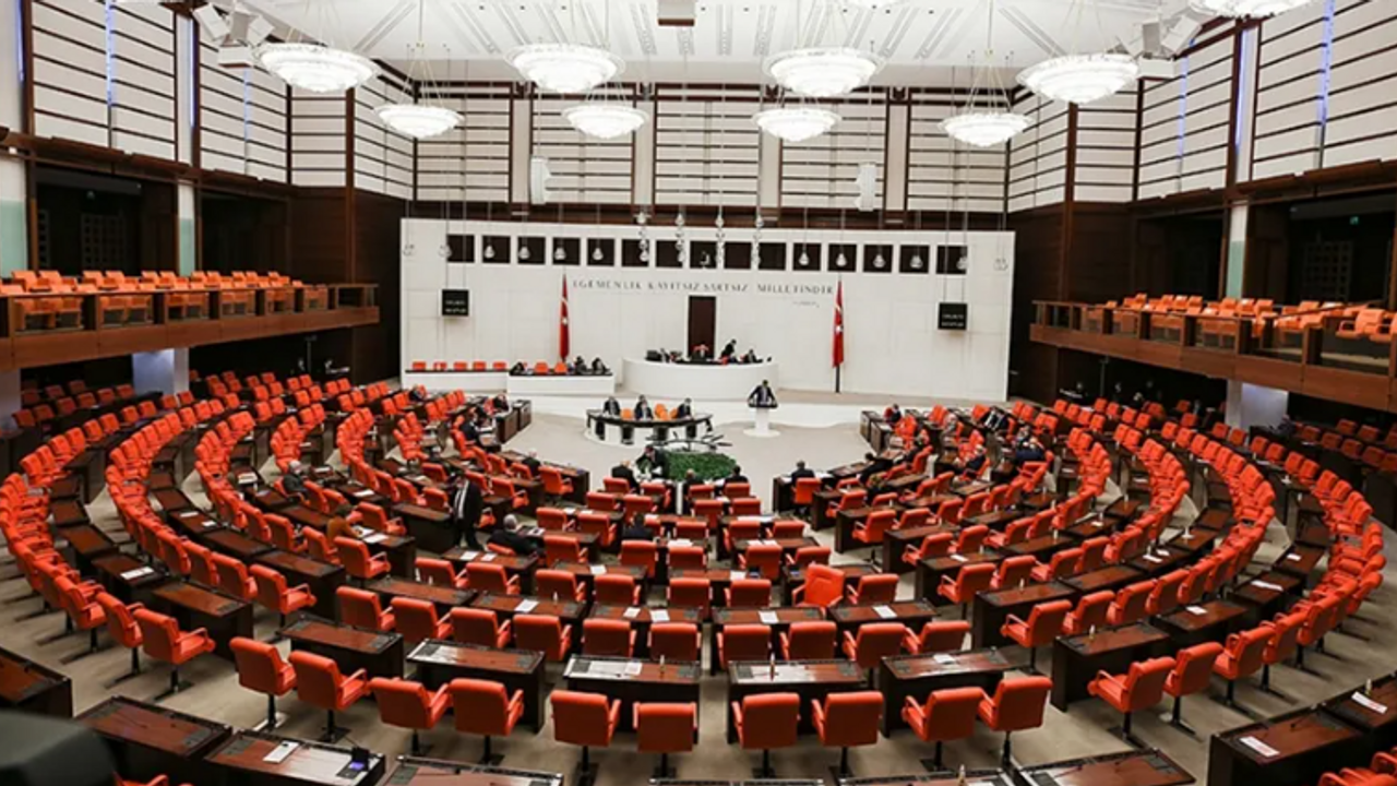 Vergi paketi Meclis'e geliyor: Çok kazanandan çok, az kazanandan az vergi alınacak