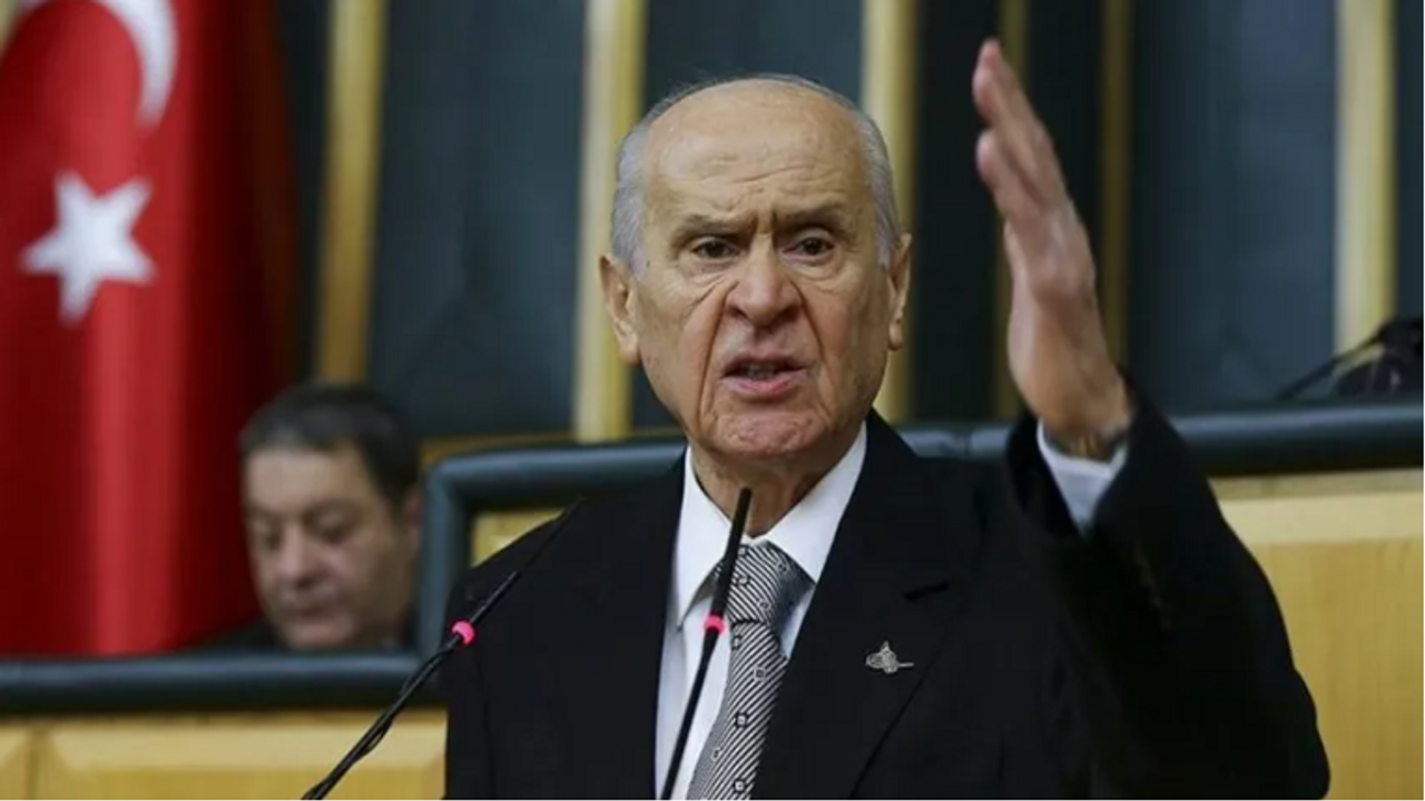 Bahçeli'den Özgür Özel'e eleştiri: Emeklilere mesaj verdi