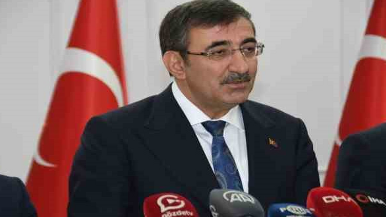 Cumhurbaşkanı Yardımcısı Yılmaz: “ Tüm insanlığa sabır ve başsağlığı diliyorum”