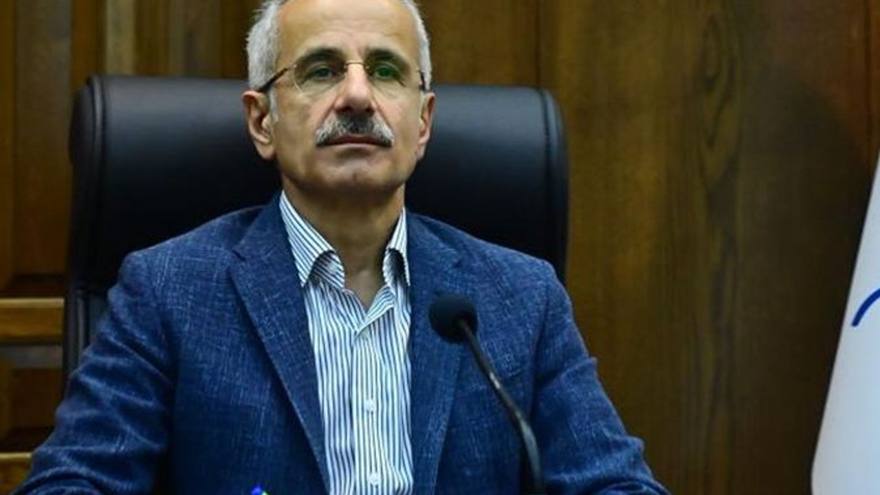 Bakan Uraloğlu'dan instagram açıklaması: "Bir an önce çözelim istiyoruz"