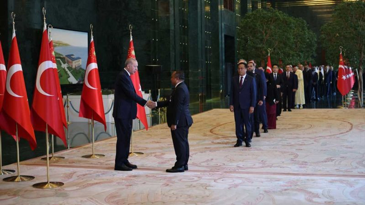 Erdoğan, Zafer Bayramı tebriklerini kabul etti