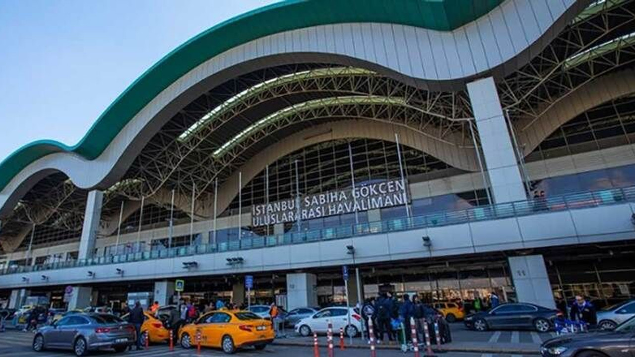 Sabiha Gökçen Havalimanı'nda uçuşlara hava muhalefeti engeli