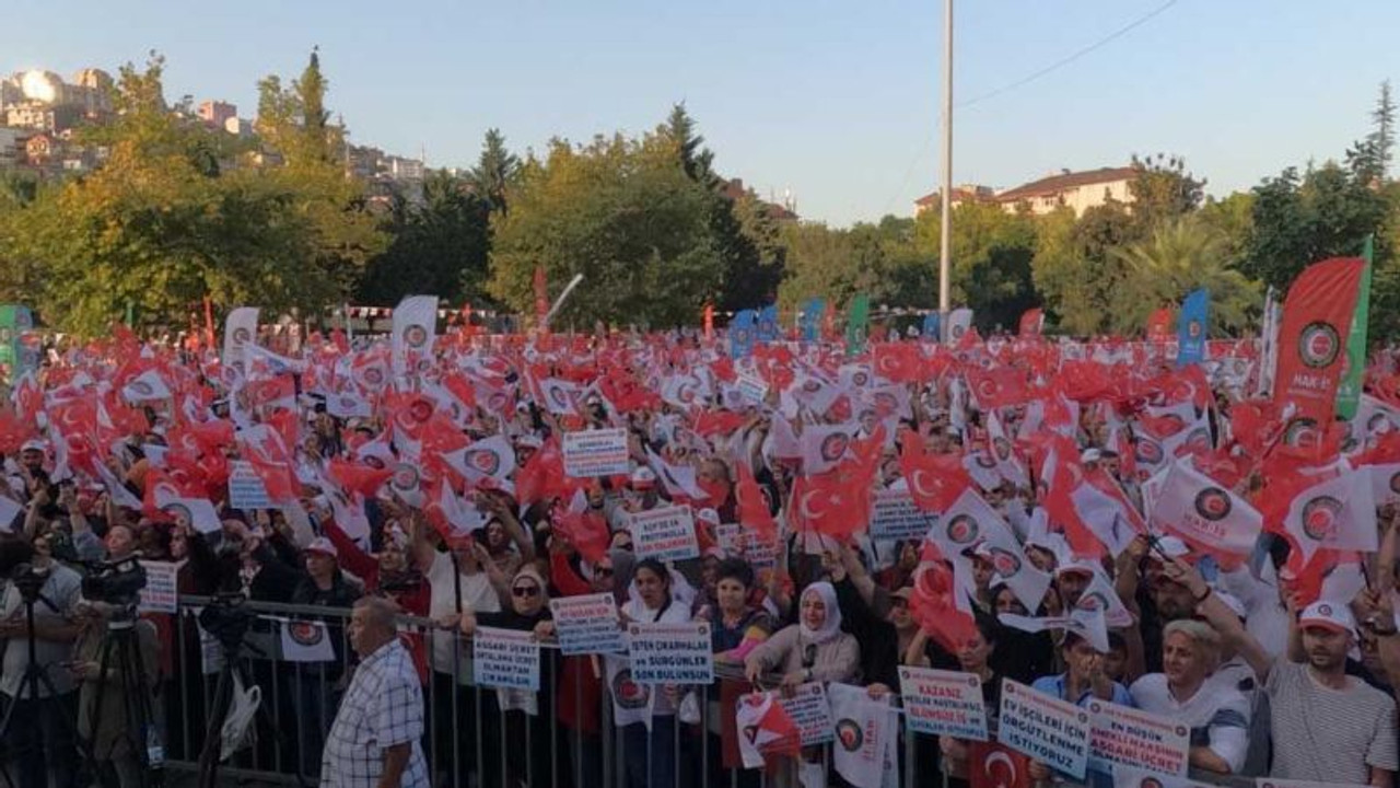 HAK-İŞ'ten Kocaeli'de büyük miting