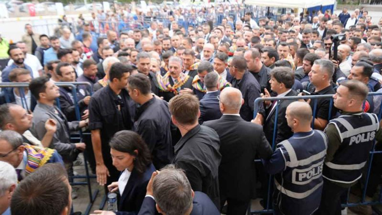 MHP Genel Sekreterini Ertuğrul Gazi Türbesi'ne almadılar