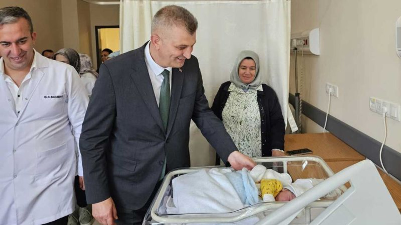 Kocaeli’deki hastanede ilk bebek dünyaya geldi