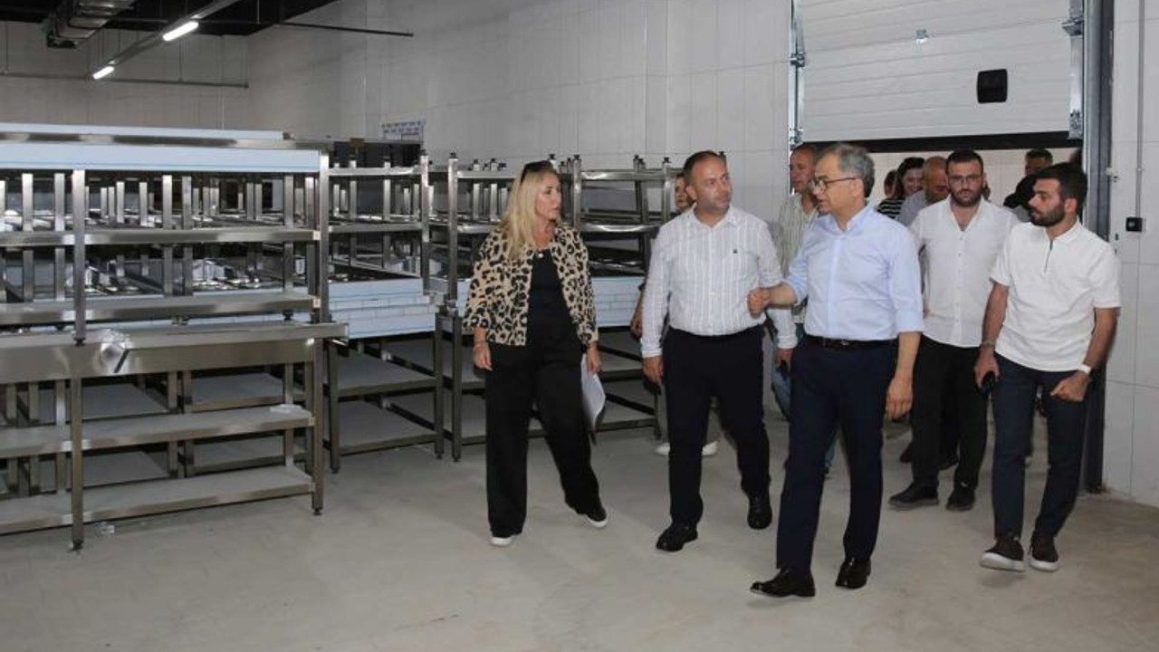 Baraçlı,tesisin tüm alanını inceledi
