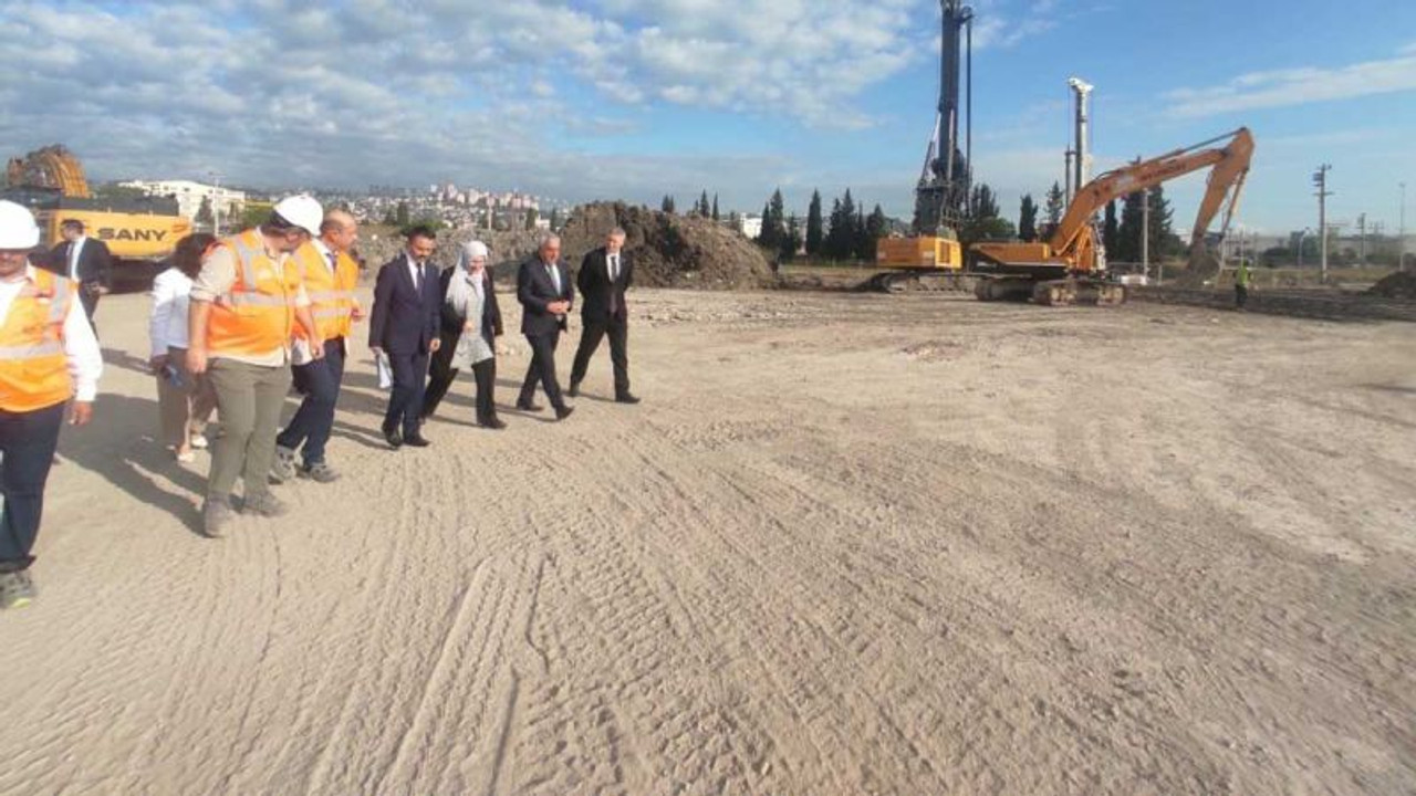 2026’da tamamlanacak! Vali Aktaş, Vergi Dairesi inşaatını inceledi