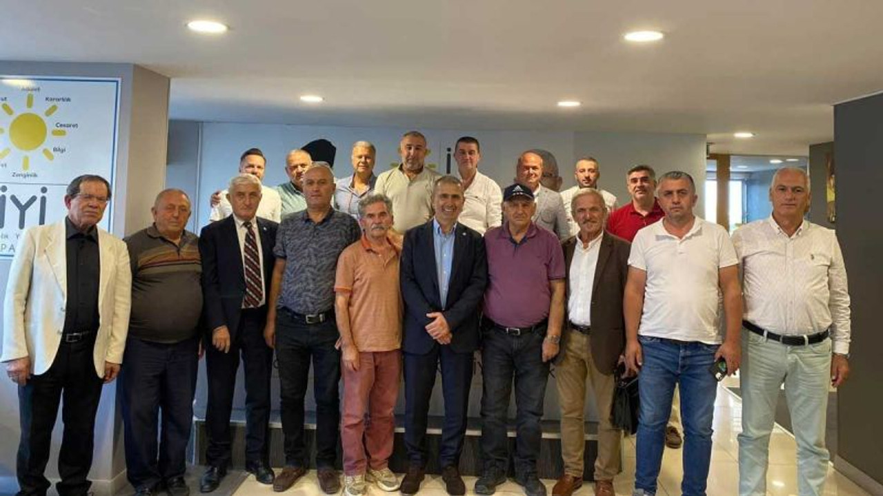 Kandıralılar destek için herkesin kapısını çalıyor
