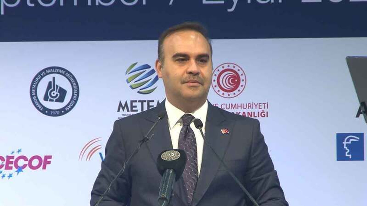 Bakan Kacır: ''Türk demir-çelik sektörü dünyada önemli bir konumda''