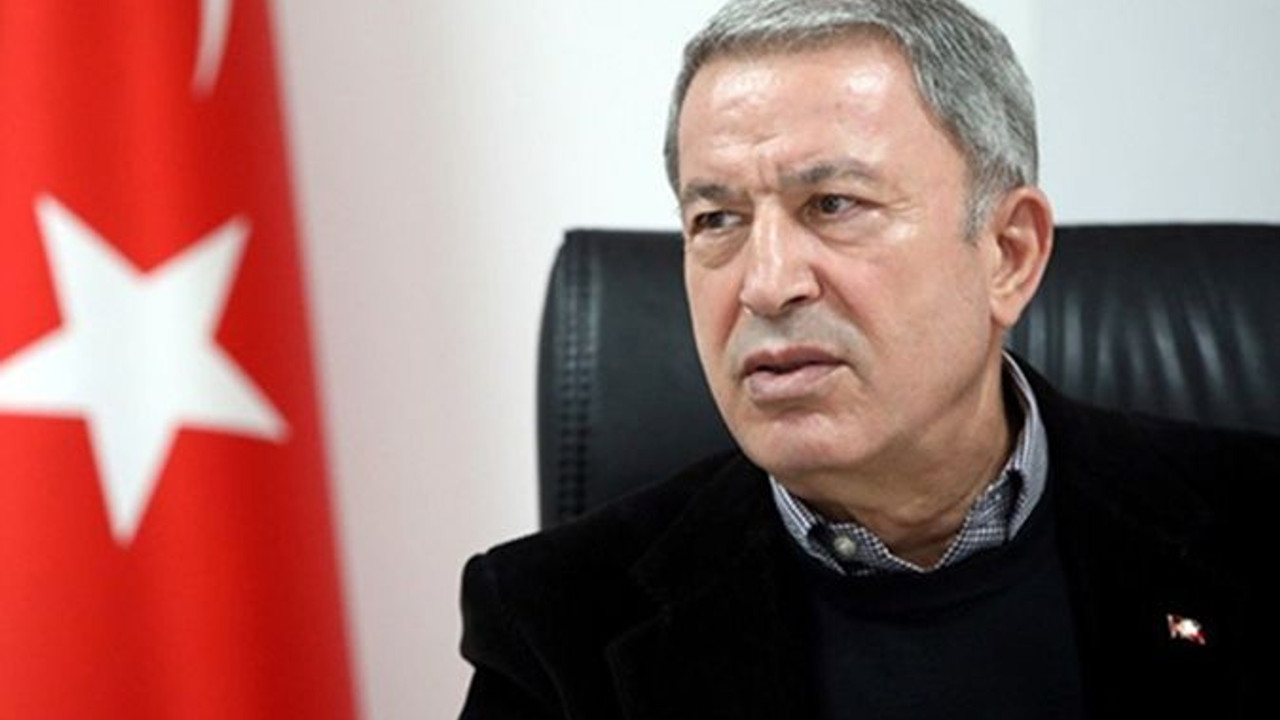 Hulusi Akar muhafazakarları sokağa çıkardı!