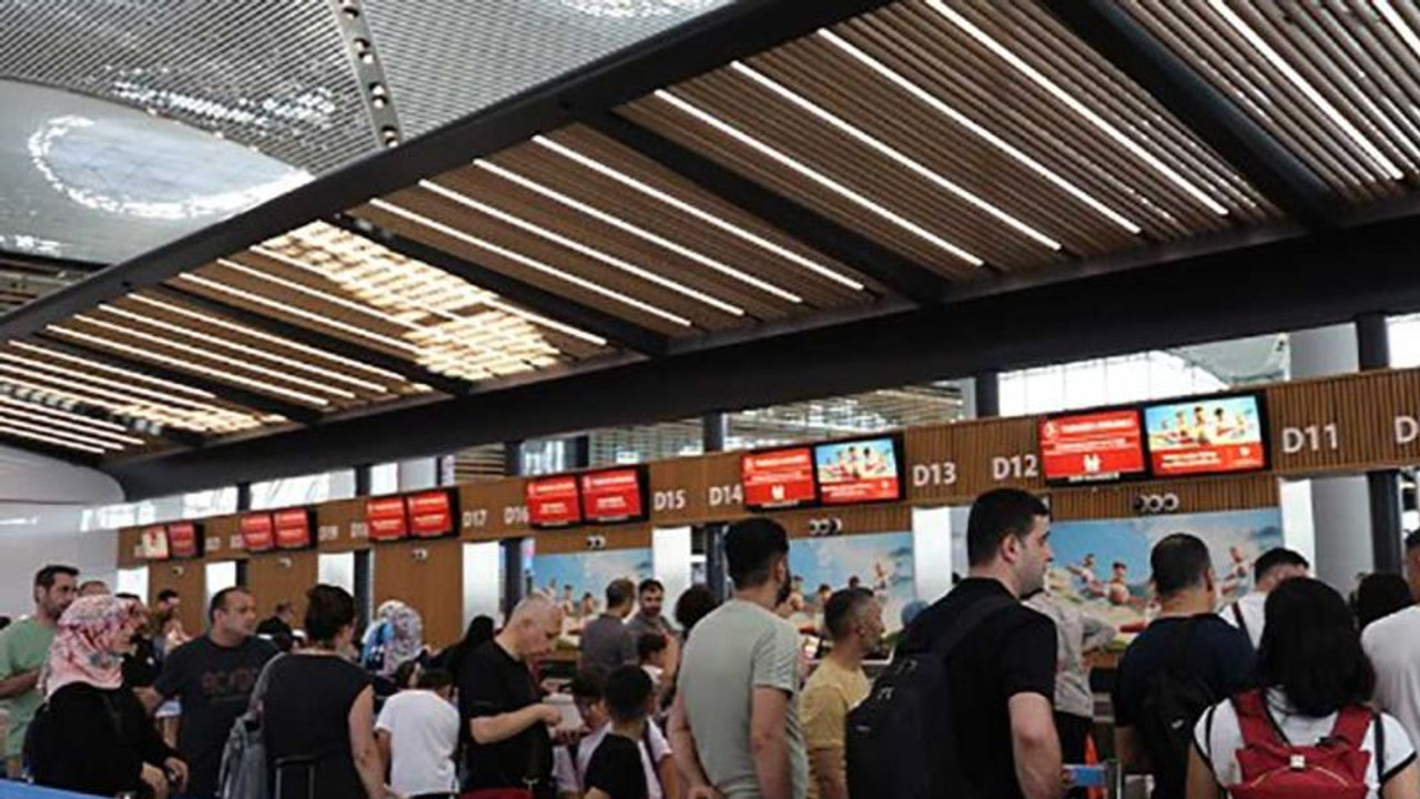 Türkiye'yi ziyaret eden yabancı sayısı arttı