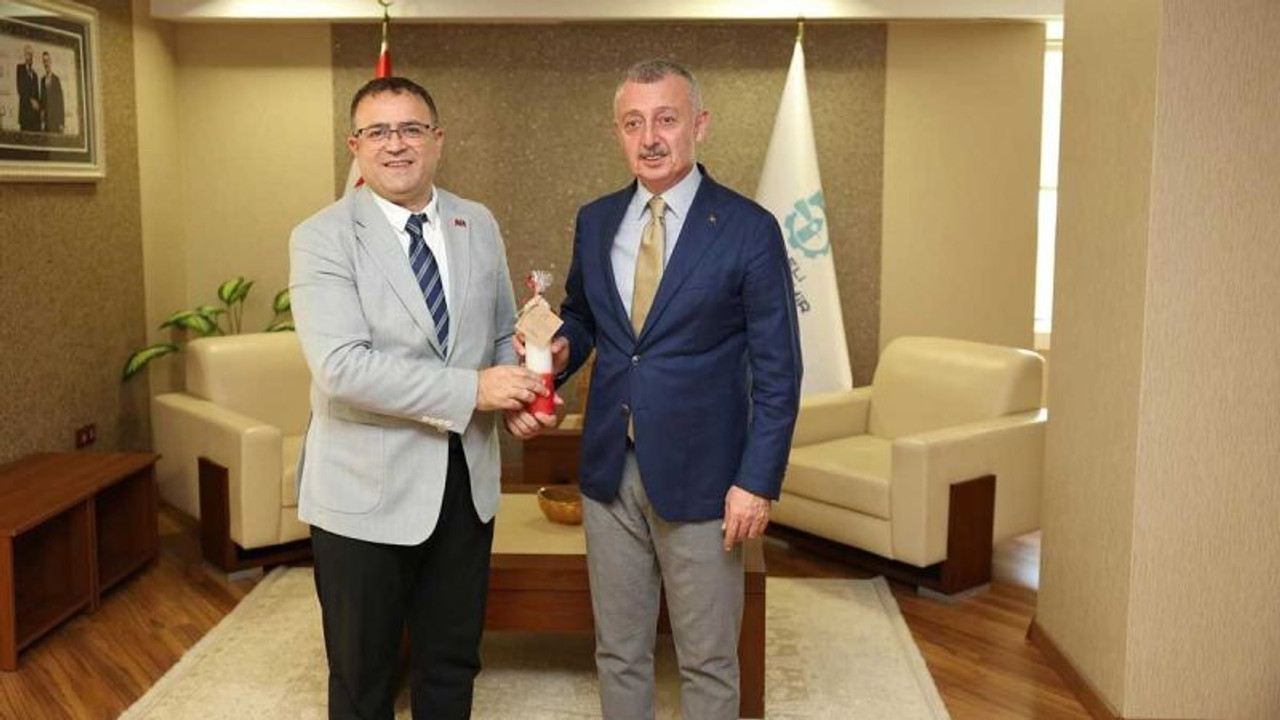 Sertif Gökçe’den, Büyükakın’a davetiye