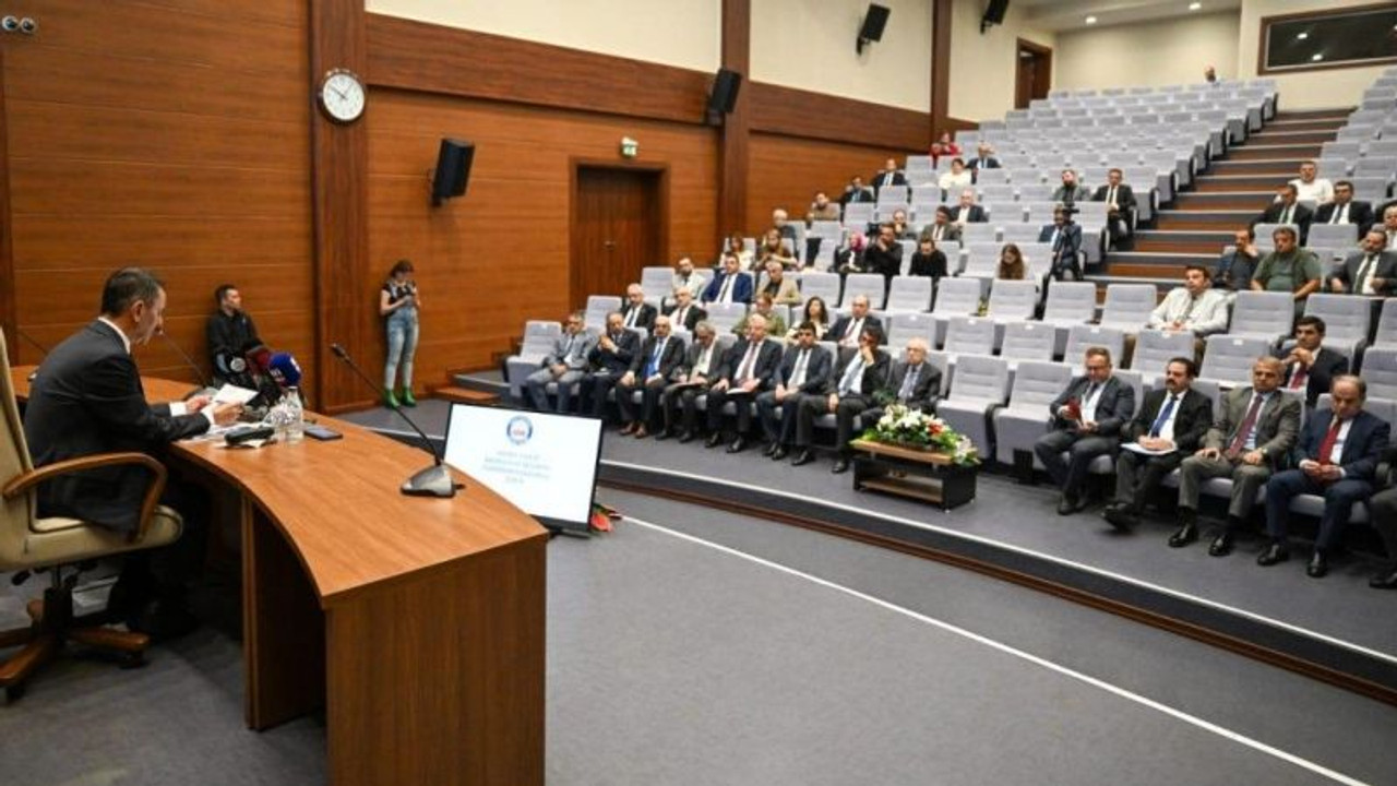 Vali Aktaş: Bağımlılıkla mücadele ederken tüm kurumlar iş birliği içinde olmalı