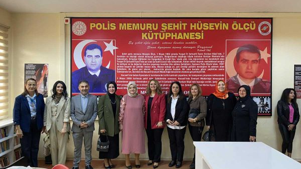 Eranıl, 25. Şehit Kütüphanesi’ni Körfez’de hizmete açtı