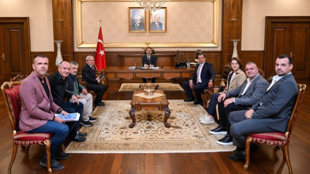 AKP Karamürsel, Vali Aktaş'a gitti