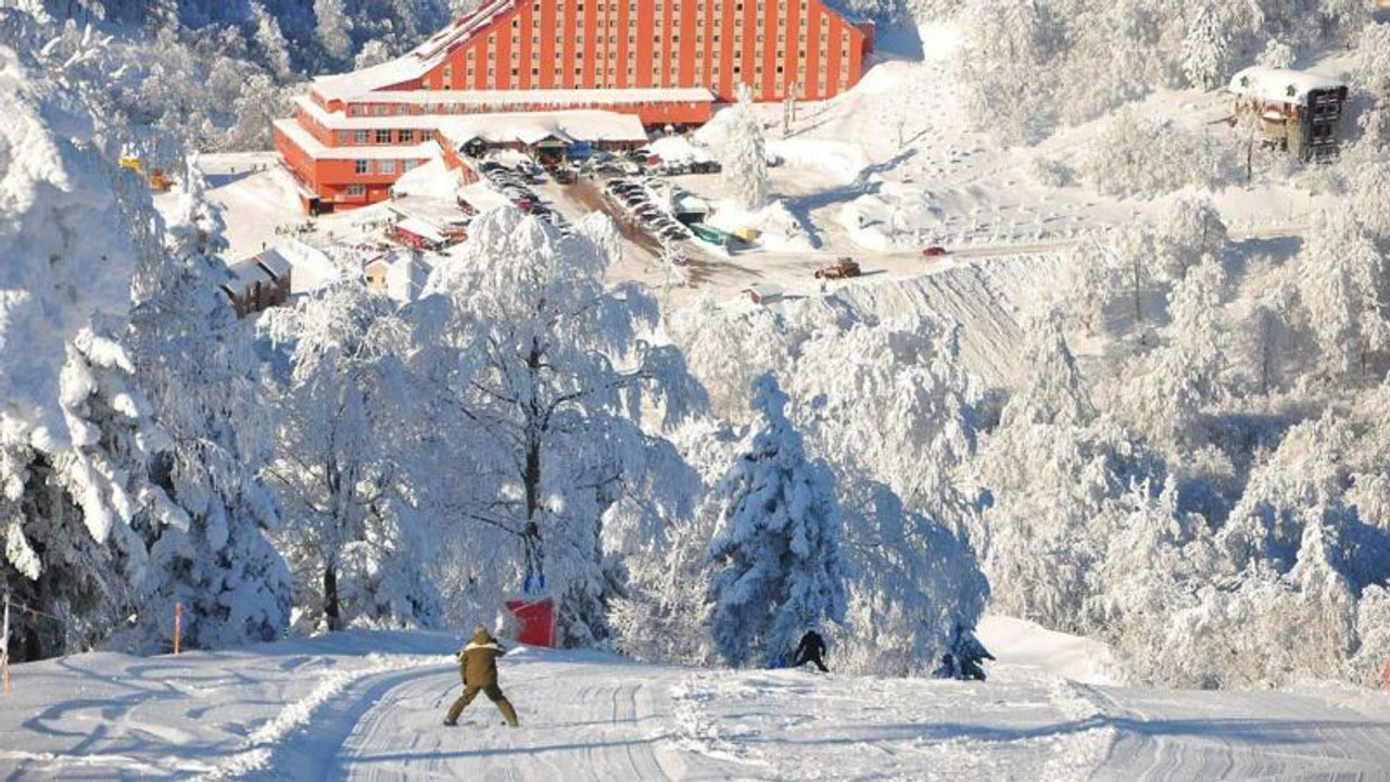 Kartepe’de kar yağışı başladı mı? İşte zirveden son görüntüler!