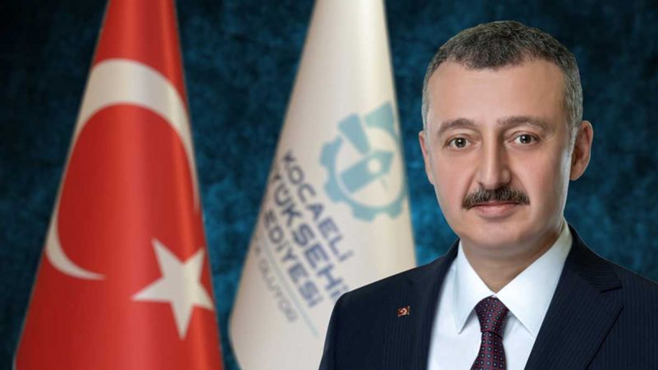Tahir Büyükakın, 19 Ekim Muhtarlar Günü’nü kutladı