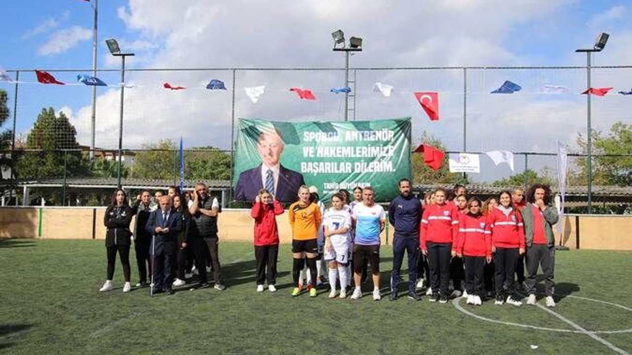 Kocaeli'de Görme Engelli Türkiye Kadınlar Futbol Şampiyonası tamamlandı
