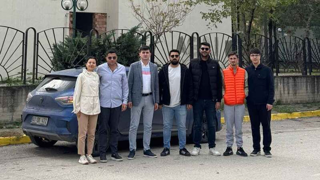 CHP’li başkan kapatılan MYO’ya gitti, açtı ağzını yumdu gözünü