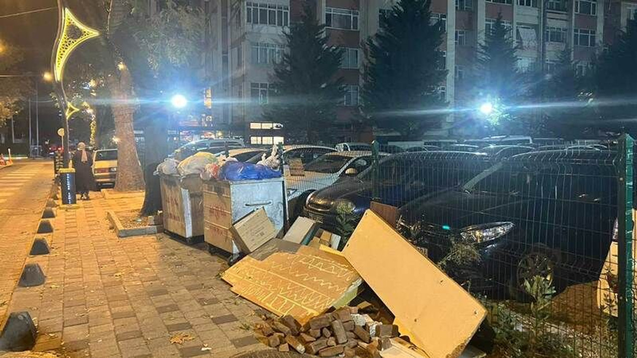 İzmit kafeler sokağına yakışmayan manzara!