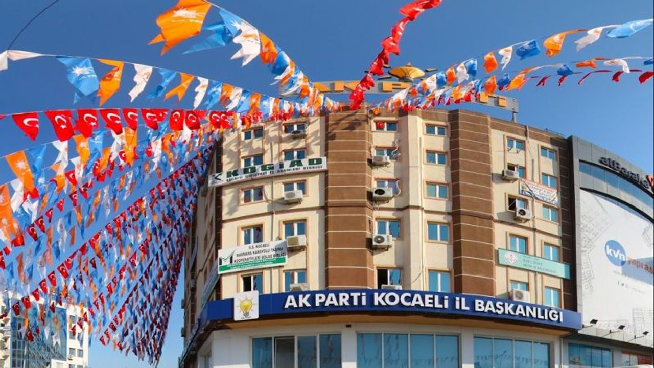 AKP, tansiyonu düşürmek için mi kongre takvimini değiştirdi?