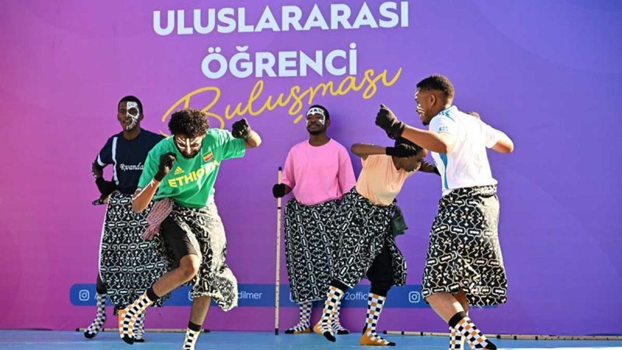 Uluslararası Öğrenci Buluşması renkli görüntülere sahne oldu