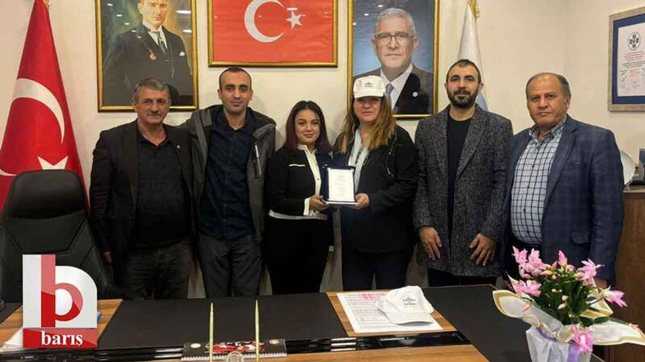 Epilepsi Derneği’nden İYİ Partili Demirel’e teşekkür ziyareti