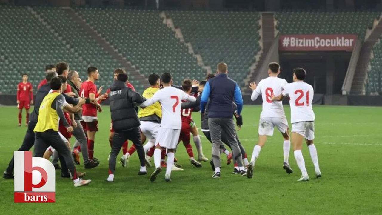 Kocaeli’de Milli maçta kavga çıktı!