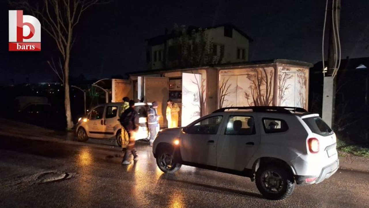 Kocaeli’de yağmur isyanı 5 mahalle 15 saat elektriksiz kaldı!