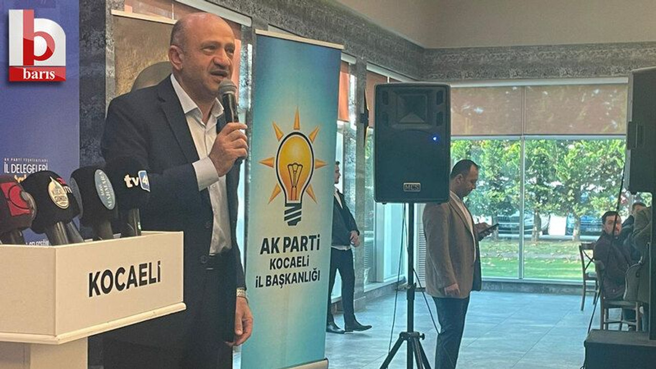 Fikri Işık sahneye çıkıp Kocaeli teşkilatını böyle övdü