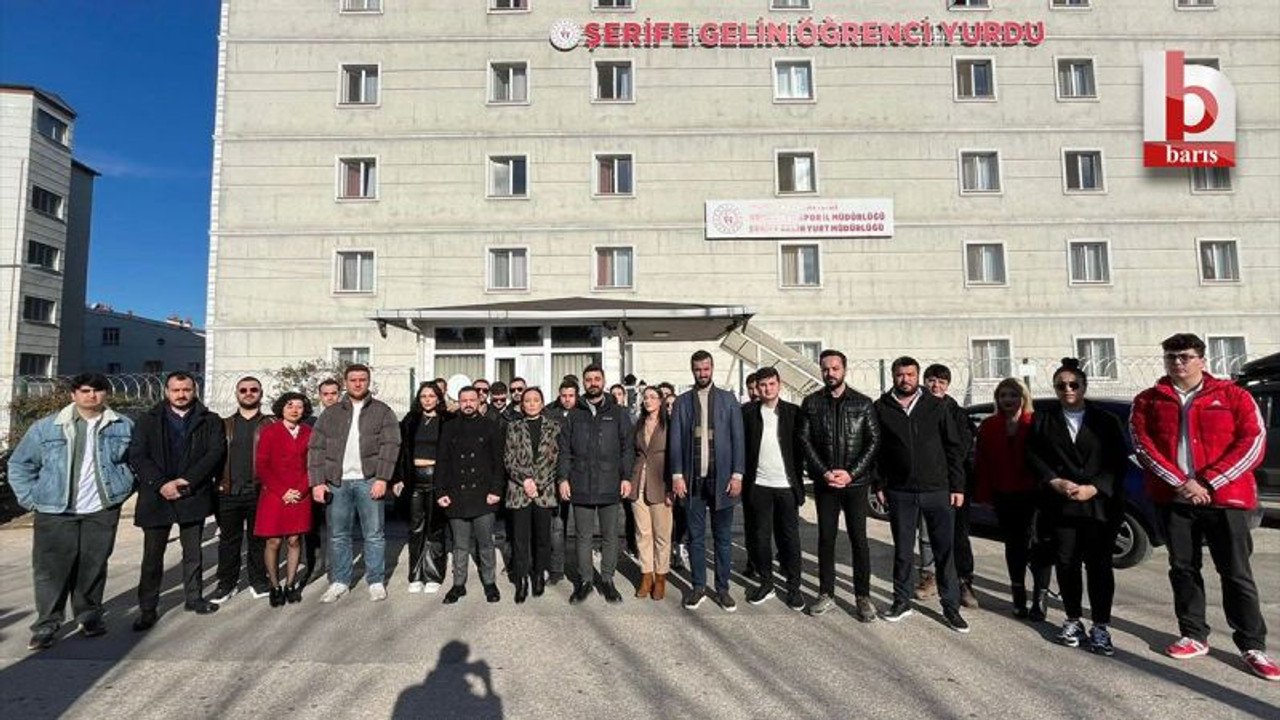 CHP’li gençlerden KYK önünde açıklama!