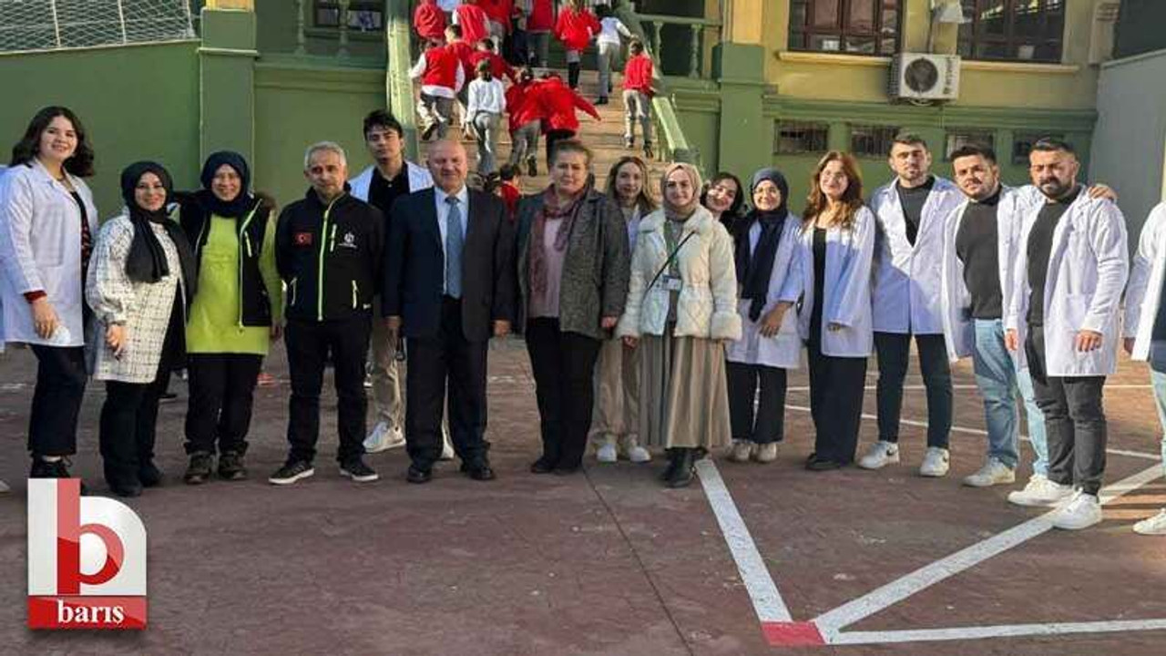 Miniklerin tatbikatı, büyükleri aratmadı