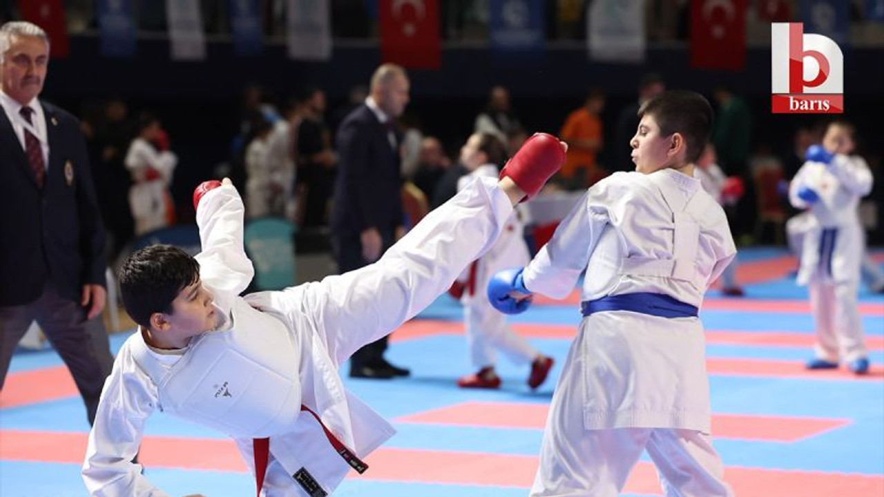 Sporun başkenti Kocaeli'de karate rüzgarı