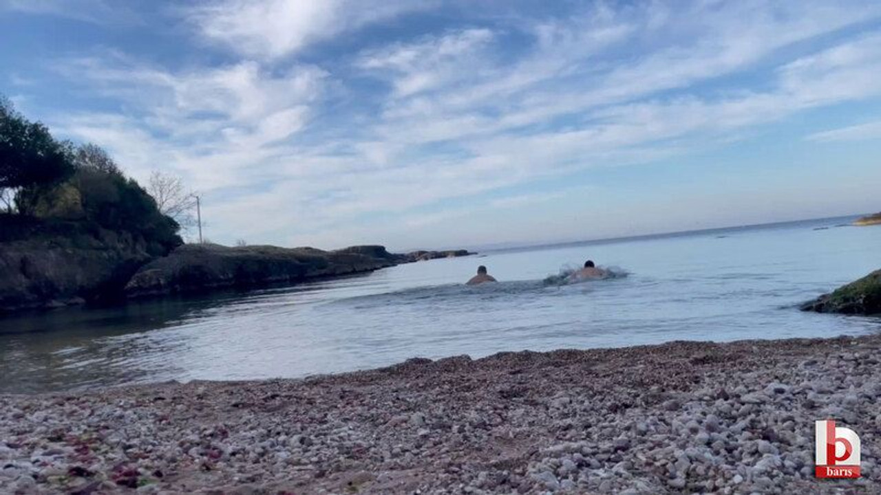 Dağlarında kar olan Kocaeli'de deniz sezonu erken açıldı!